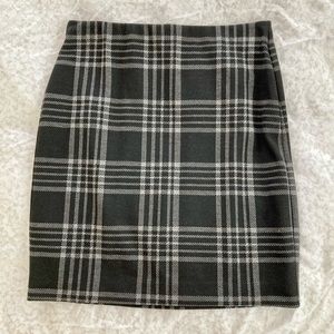 Mini pencil skirt